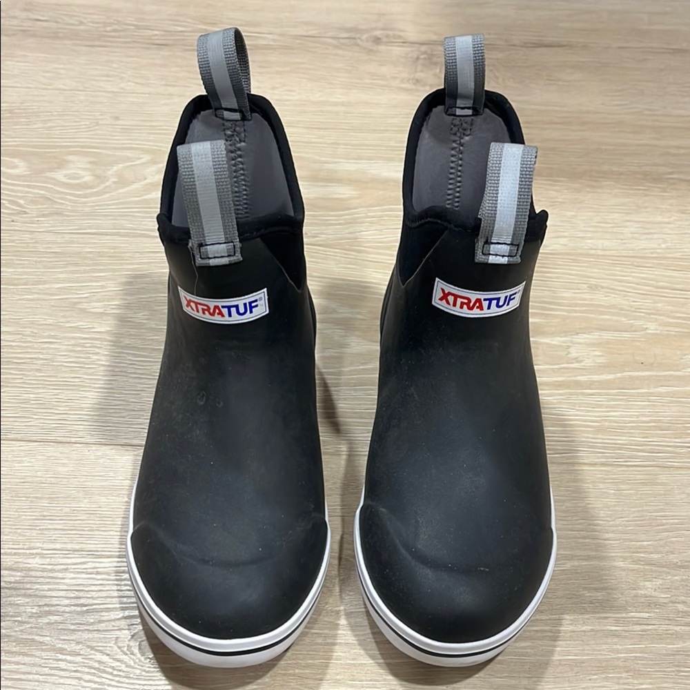 XTRATUF Black Deck Boots NWOT